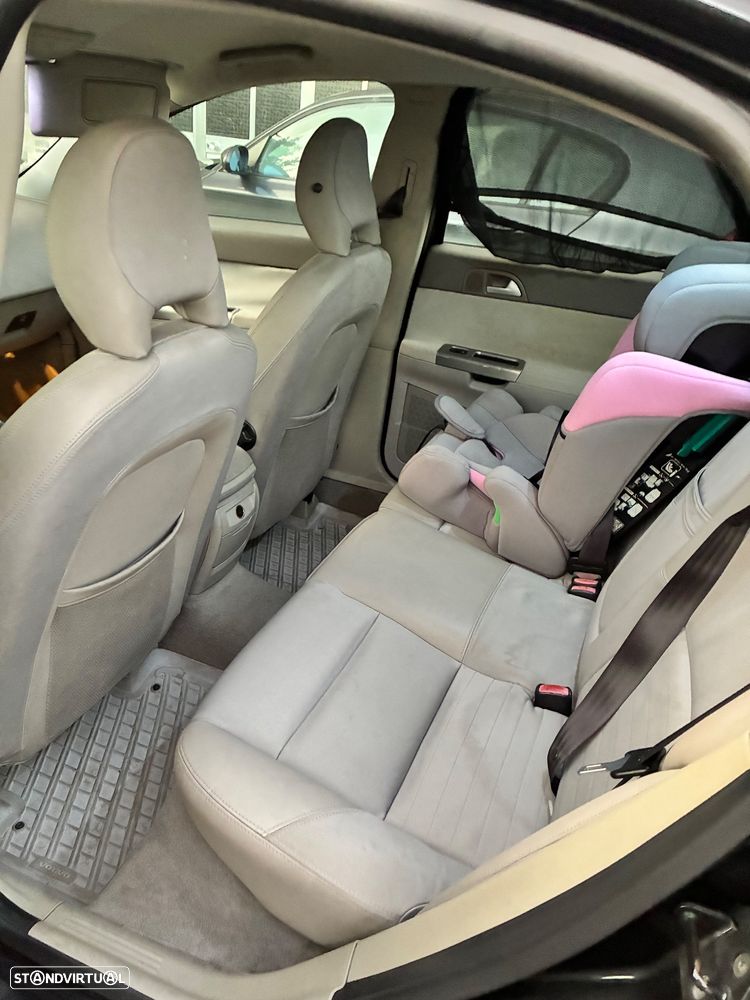 Volvo S40 2.0 D Nível 2 - 6