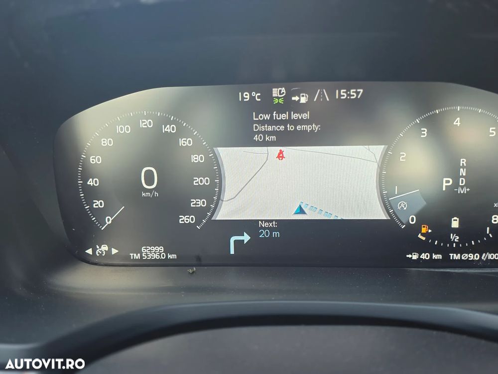 Volvo S60 B4 MHEV AT Plus Dark - 18