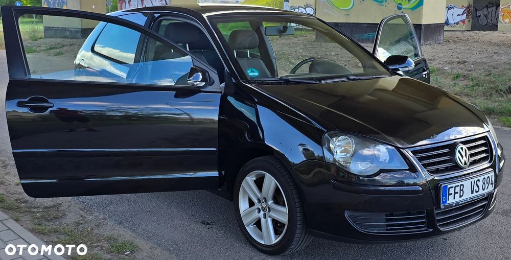 Volkswagen Polo 1.4 Highline - 12