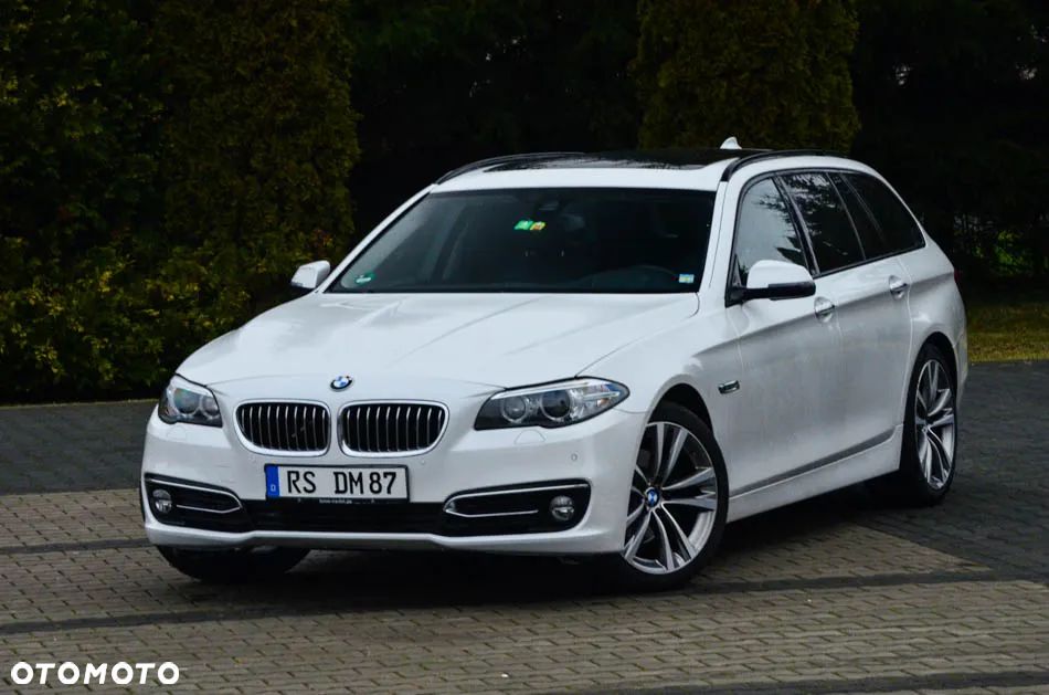 BMW Seria 5 520d Touring Luxury Line - 9