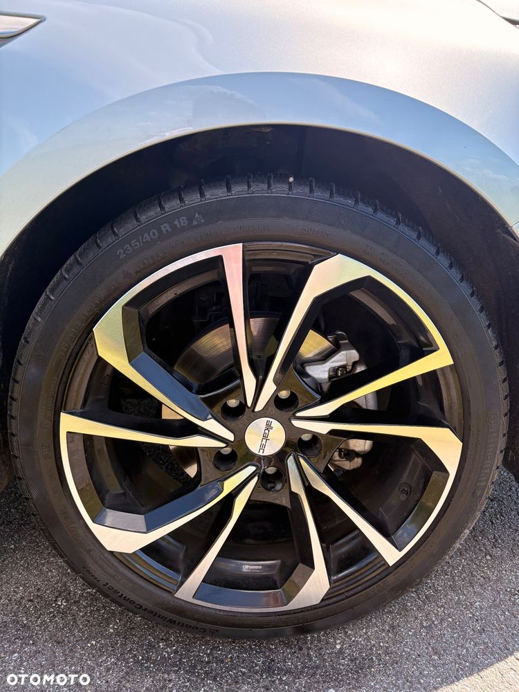 Renault Megane 1.5 Blue dCi Intens - 14