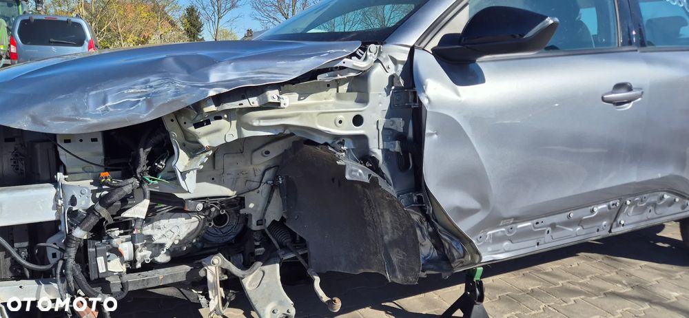 Citroën C4X 1.2 PureTech Business Edition S&S EAT8 - 5