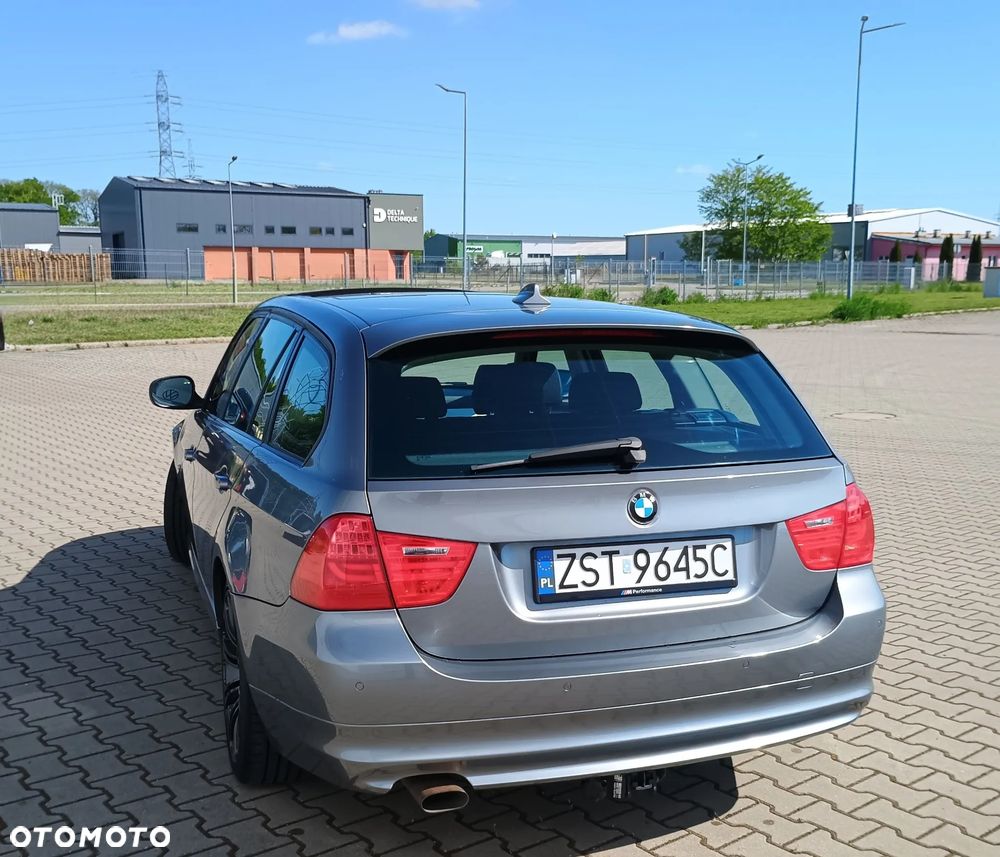 BMW Seria 3 318d Luxury Line - 5