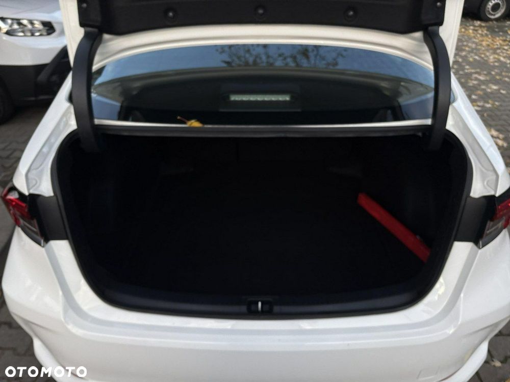 Toyota Corolla 1.5 Comfort - 12