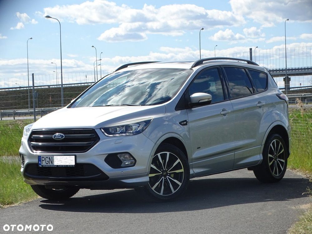 Ford Kuga - 4
