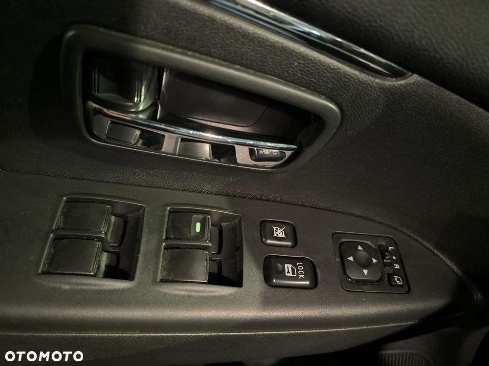 Mitsubishi ASX 1.8 DI-D 4WD Intense - 18