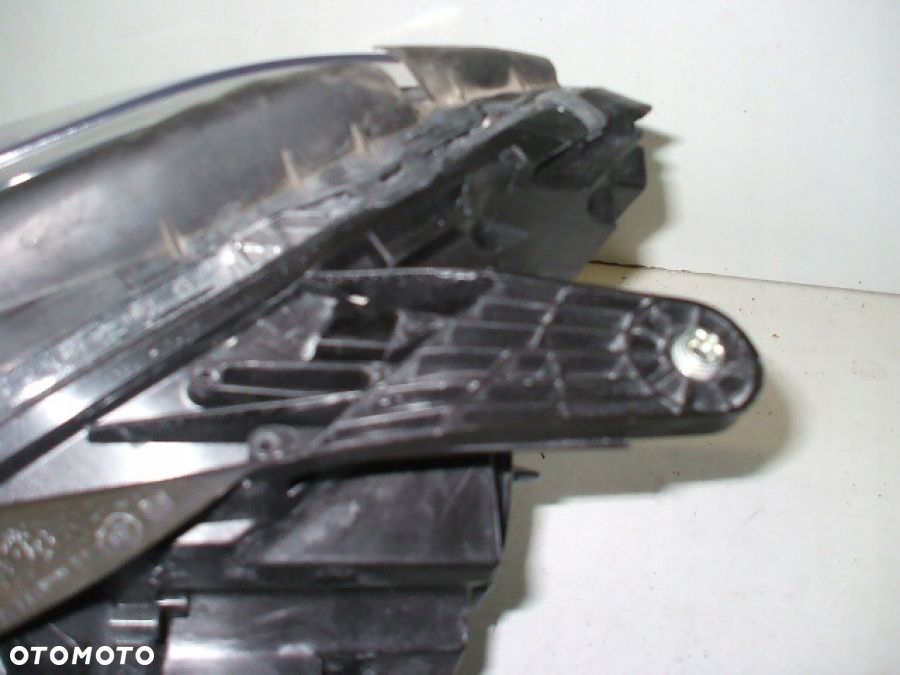 MERCEDES CLS W218 LAMPA PRAWA XENON BIXENON LED A2188204261 - 2