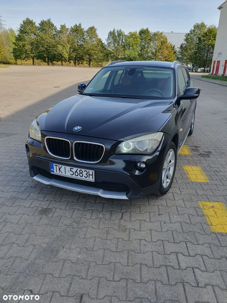 BMW X1 sDrive18d - 12