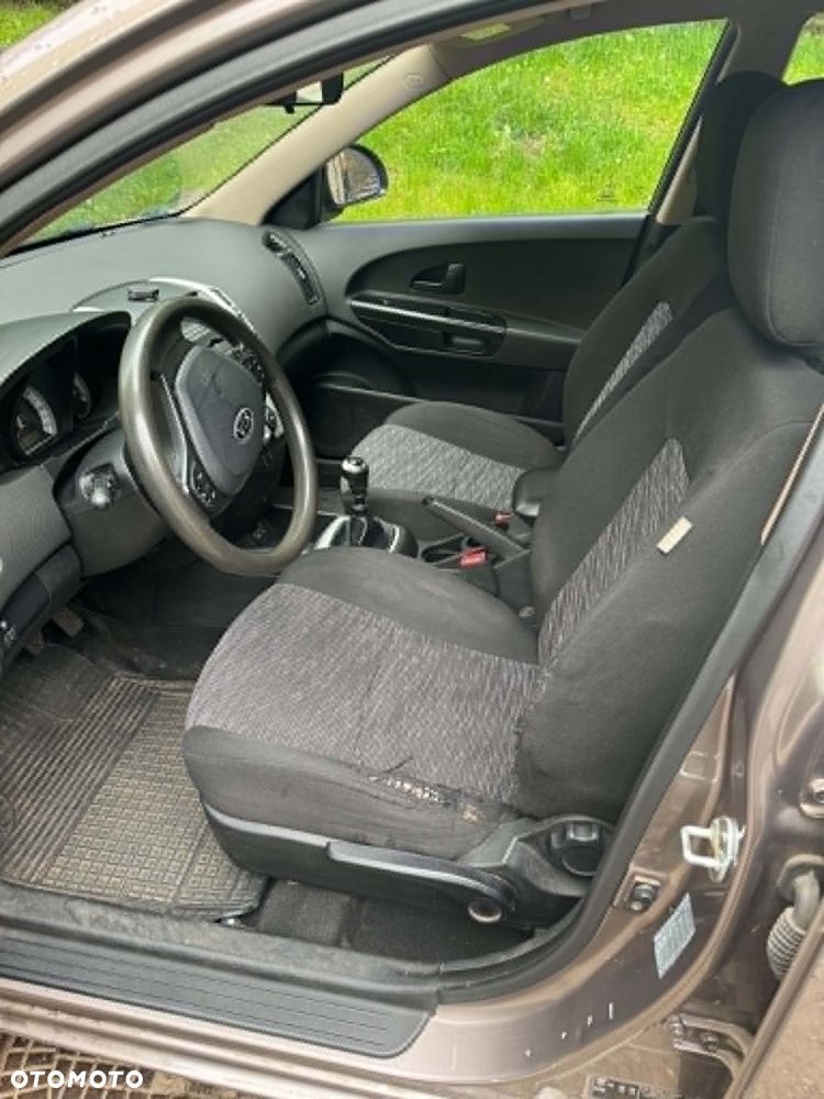 Kia Ceed 1.6 Crdi Comfort - 9