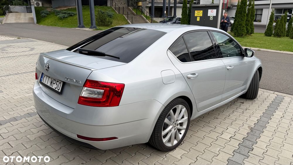 Skoda Octavia 1.8 TSI Style DSG - 5