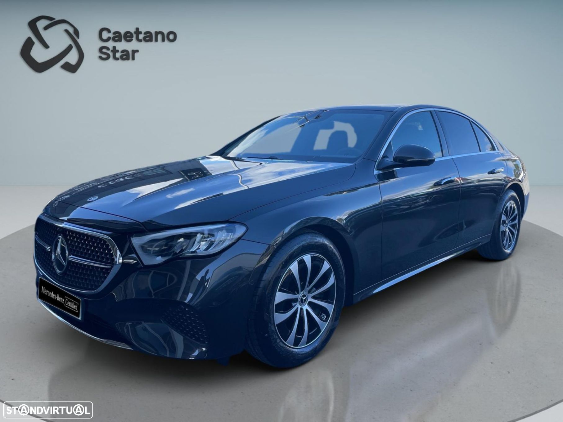 Mercedes-Benz E 200 - 1