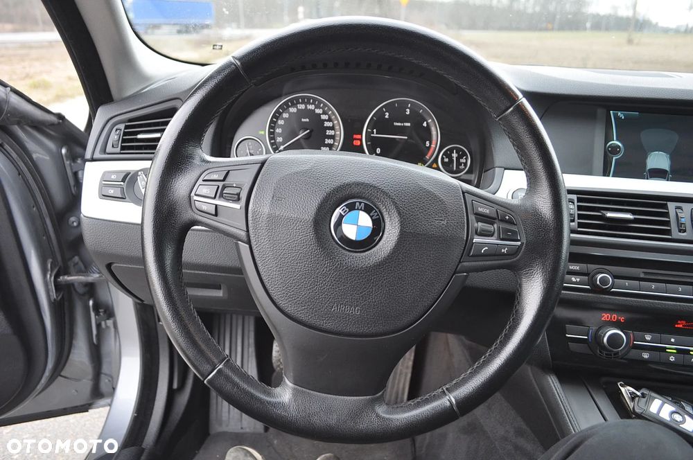 BMW Seria 5 520d Modern Line - 26