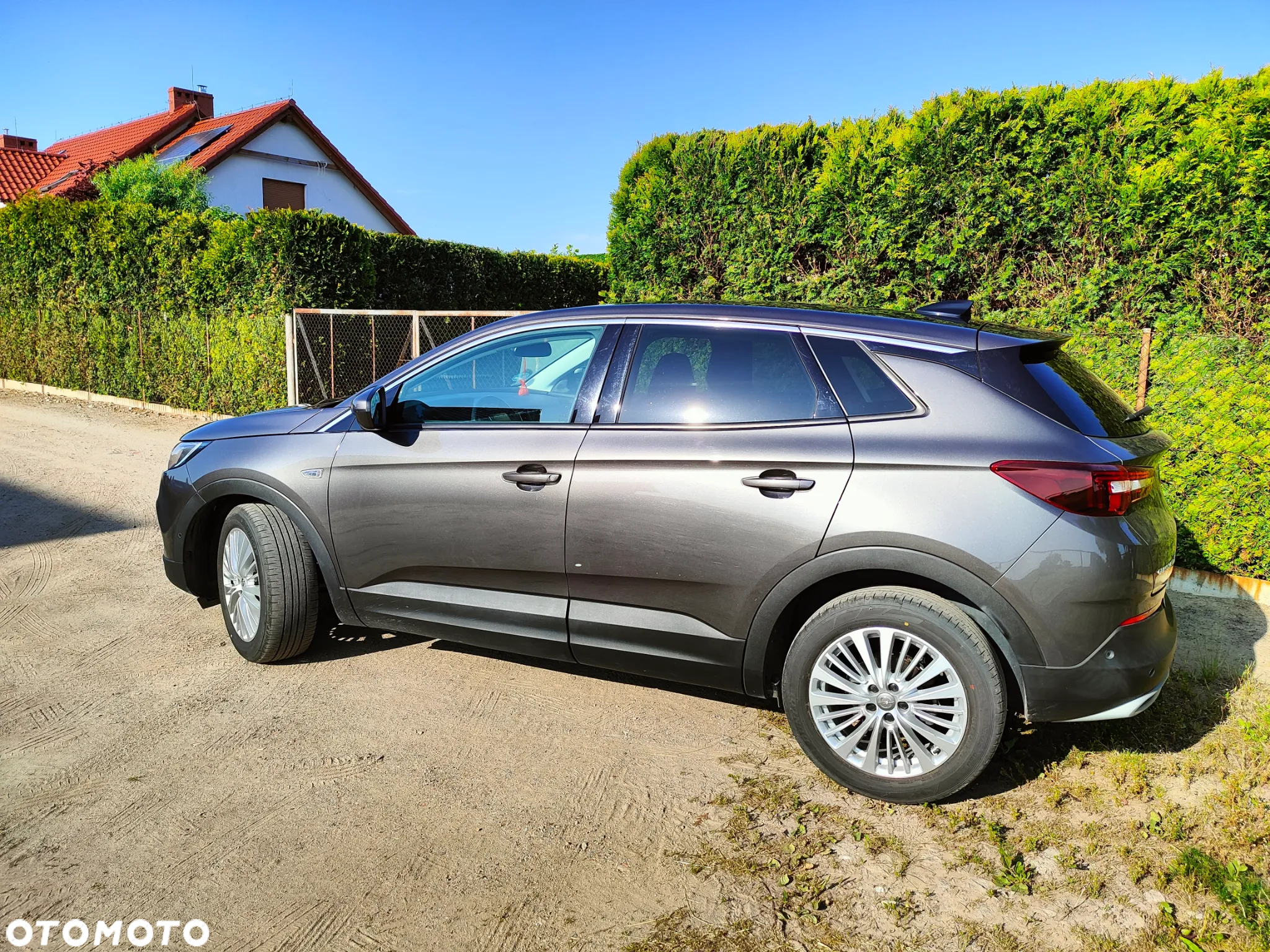 Opel Grandland X 1.2 Start/Stop Business Edition - 4