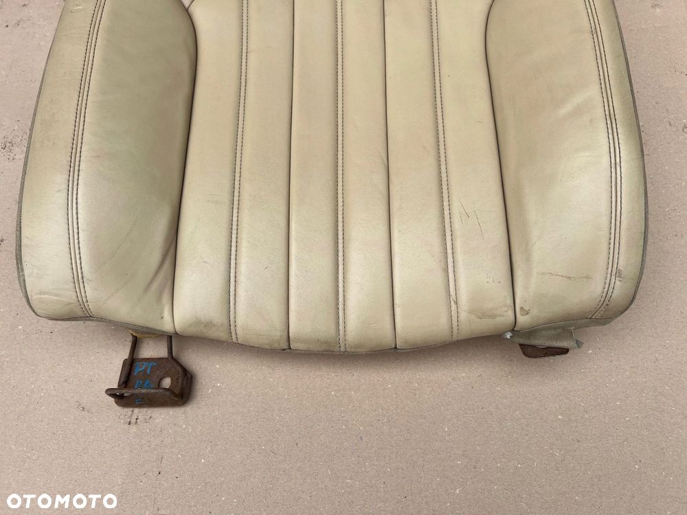 AUDI A8 D4 POSZYCIE OPARCIE FOTELA PRAWY TYŁ SKÓRA - 3