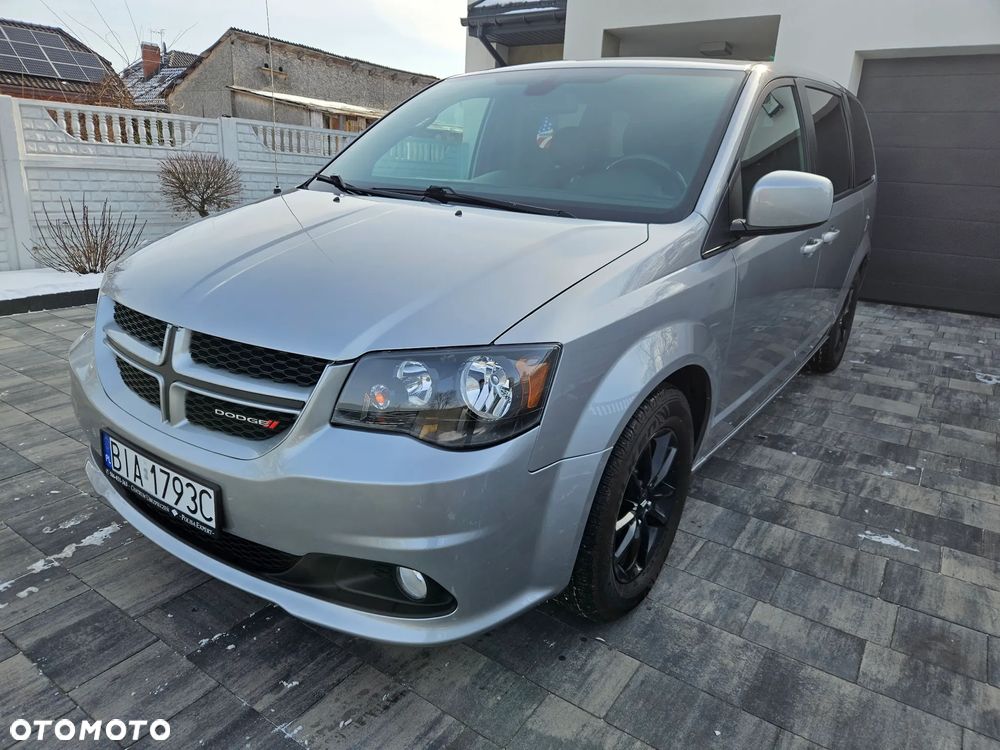 Dodge Grand Caravan 3.6 R/T - 1