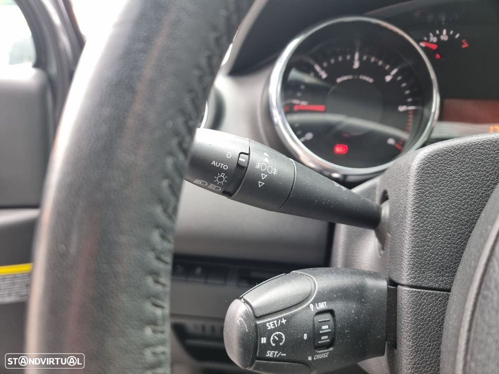 Peugeot 3008 1.6 HDi Style - 15