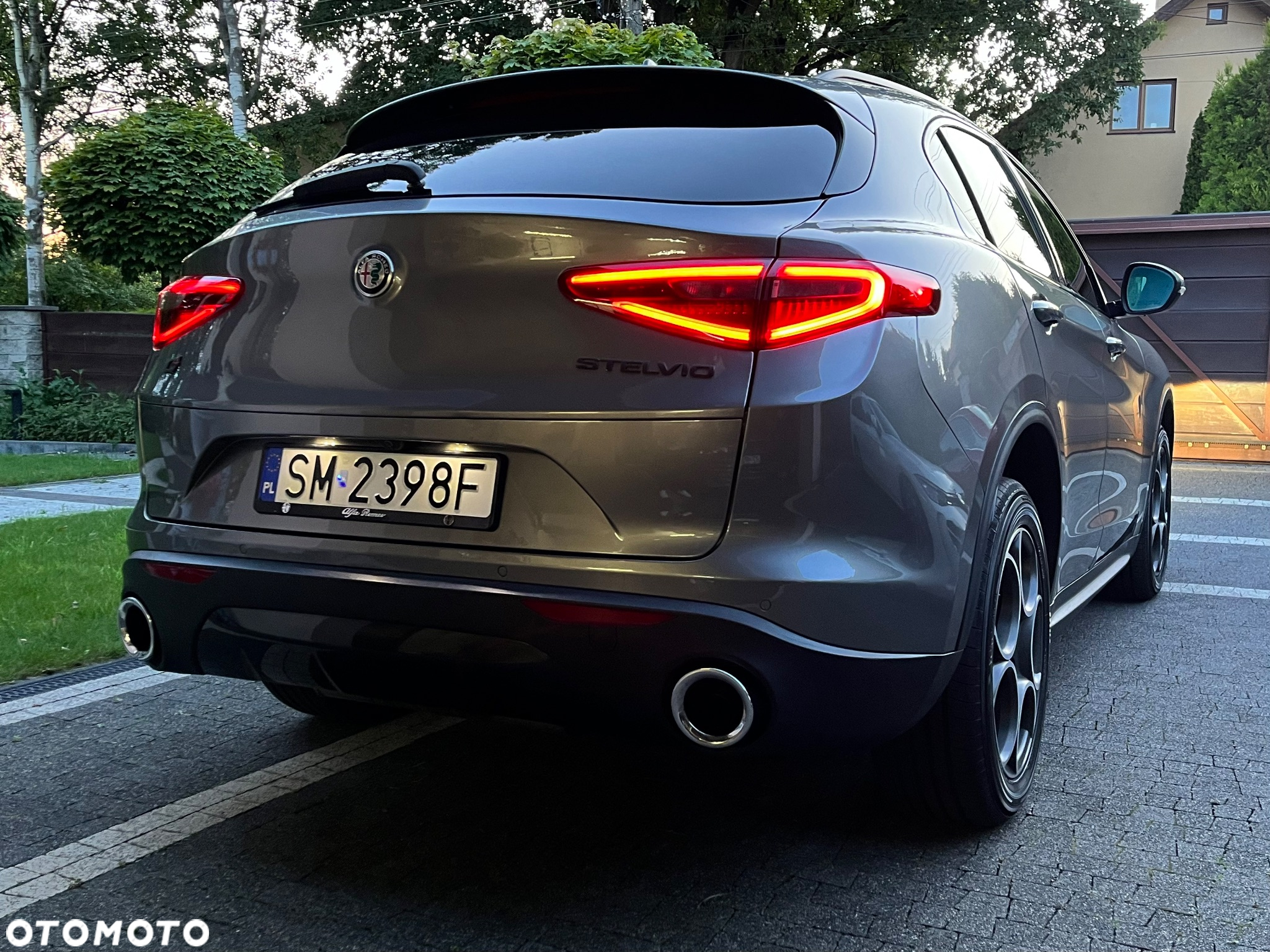 Alfa Romeo Stelvio 2.0 Turbo 16V AT8-Q4 Ti - 11