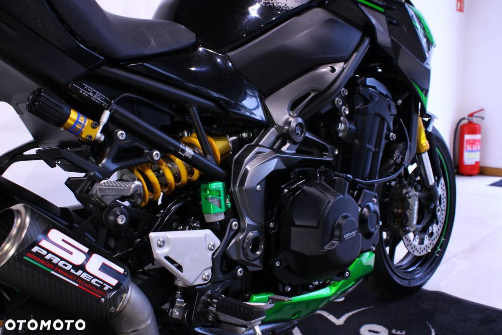 Kawasaki Z 900 - 24