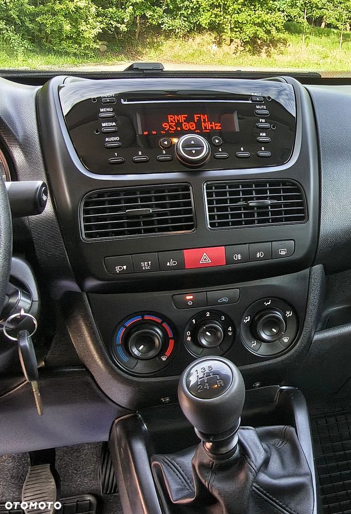 Opel Combo - 17