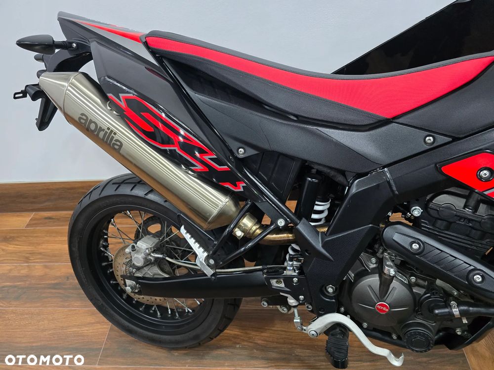 Aprilia SX - 12