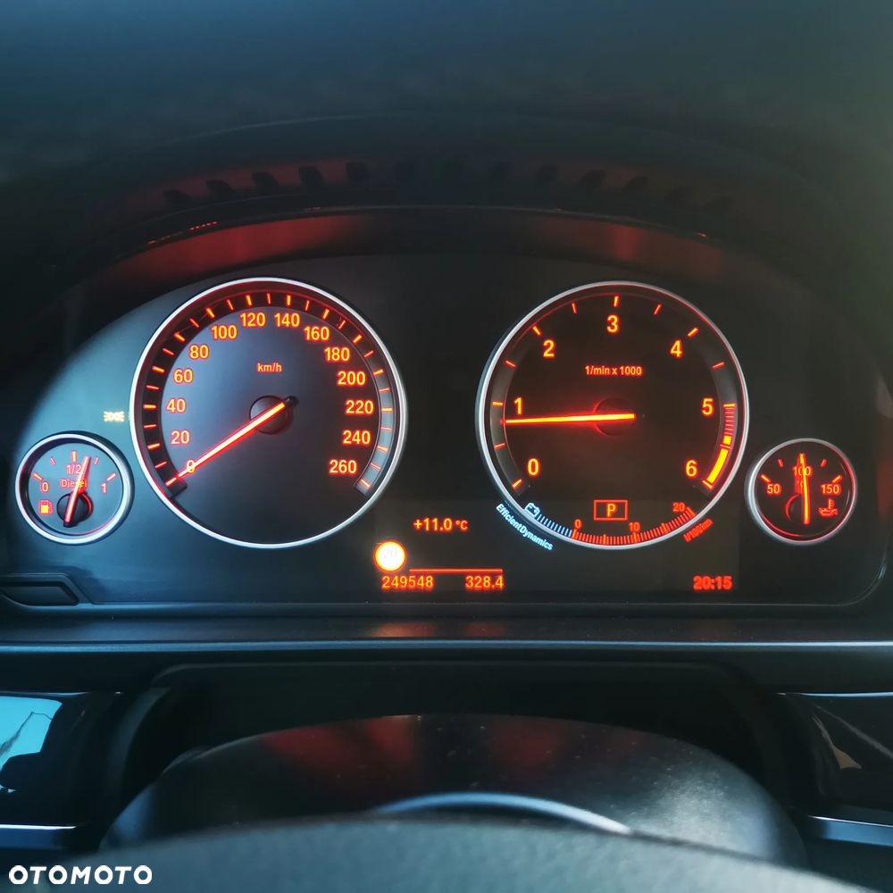 BMW Seria 5 520d xDrive Sport Line - 6