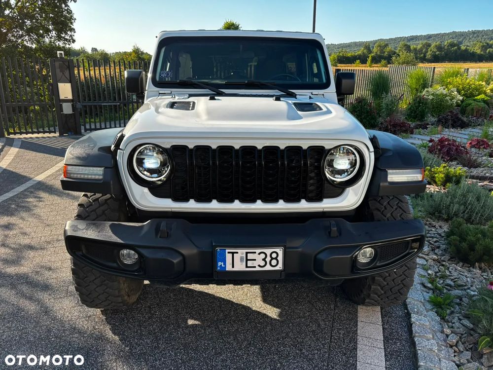 Jeep Wrangler - 2