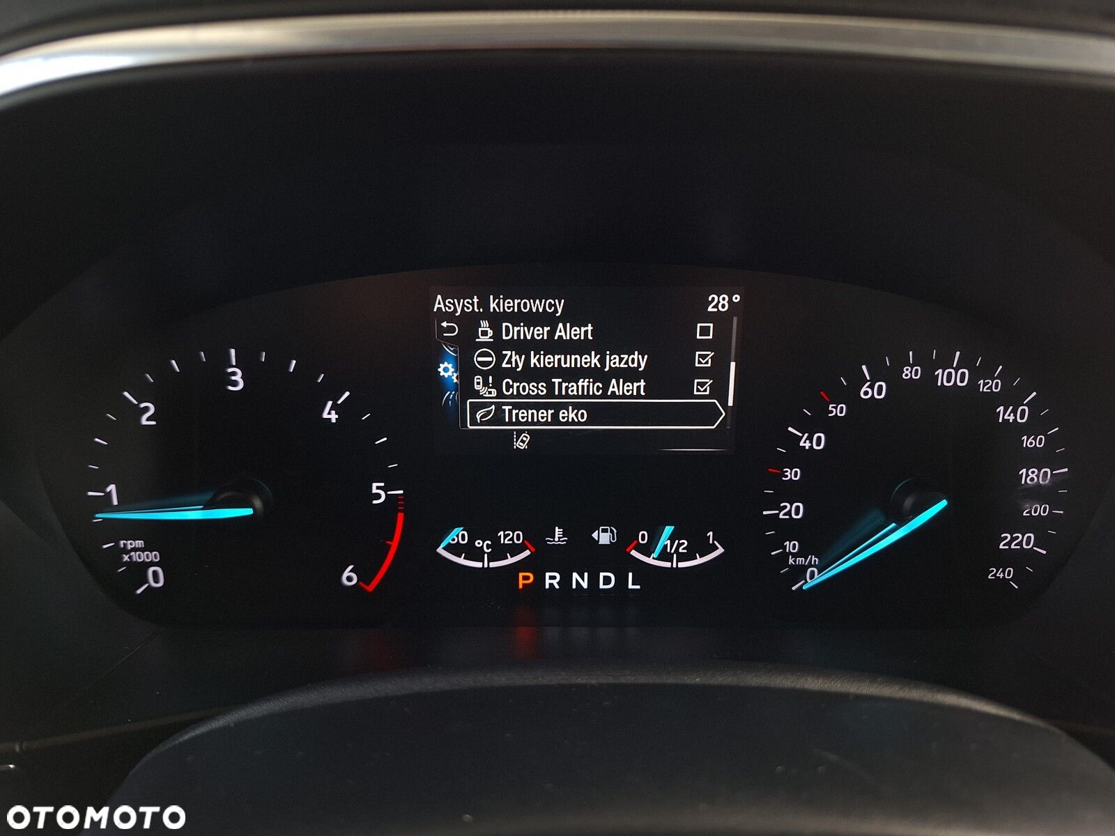 Ford Focus 2.0 EcoBlue Titanium - 19