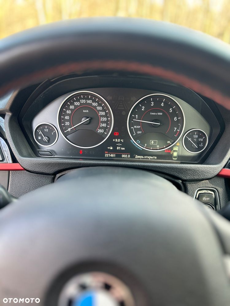 BMW Seria 3 320i Sport Line - 8