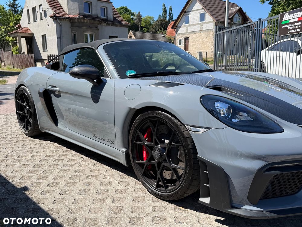 Porsche 718 Boxster Spyder RS - 5