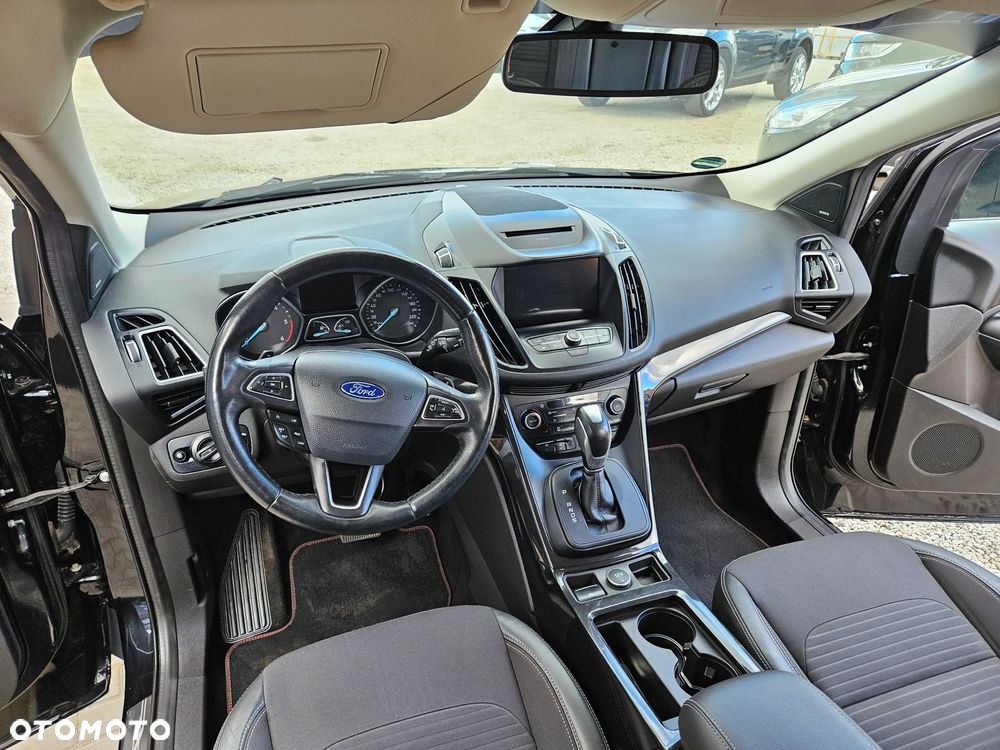 Ford Kuga 2.0 TDCi 4x4 Titanium - 21