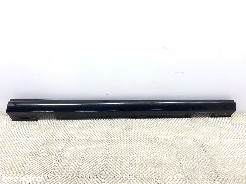 LISTWA PROGOWA PRAWY  MERCEDES-BENZ KLASA A (W176) 2012 - 2018 A 180 (176.042) 90 kW [122 KM] - 1