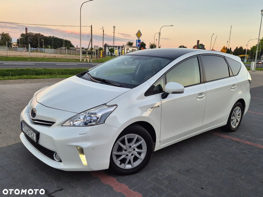 Toyota Prius+ - 1