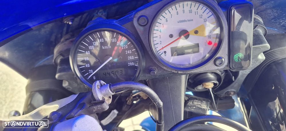 Suzuki GSX-R GSX R Limited Edition - 9