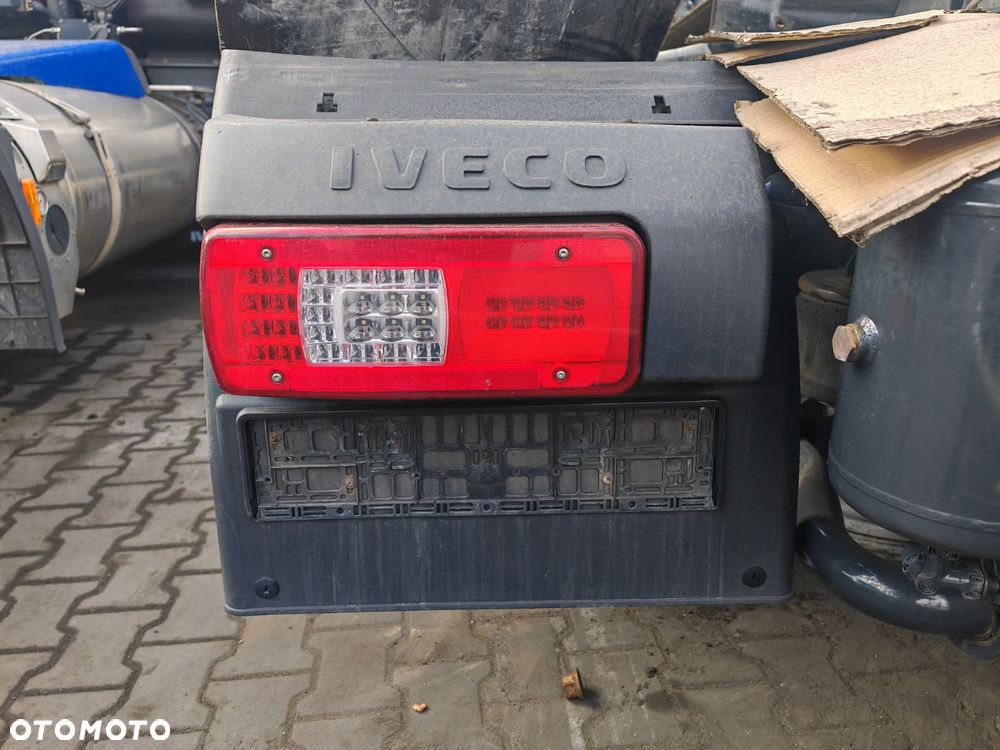 BŁOTNIK KOMPLETNY LEWY TYŁ LAMPA LED IVECO S-WAY HI-WAY - 3