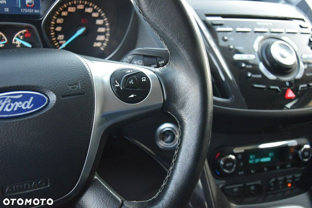 Ford Kuga 2.0 TDCi 4x4 Individual - 33