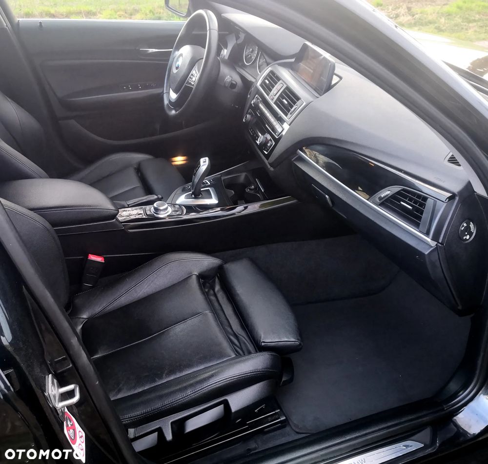 BMW Seria 1 120d Sport-Aut Sport Line - 22