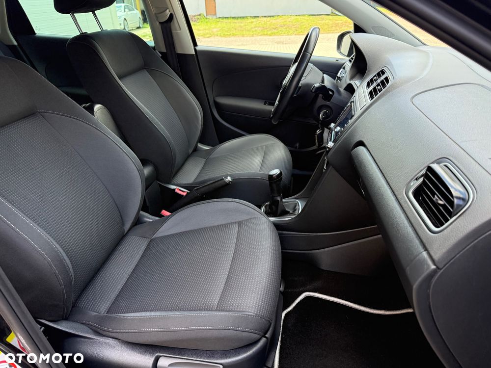 Volkswagen Polo 1.6 TDI Team - 20