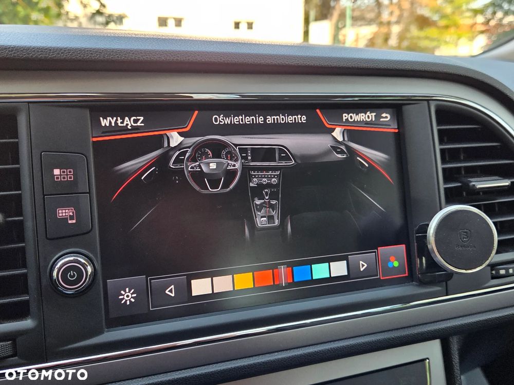 Seat Leon 2.0 TDI Xcellence S&S DSG - 32