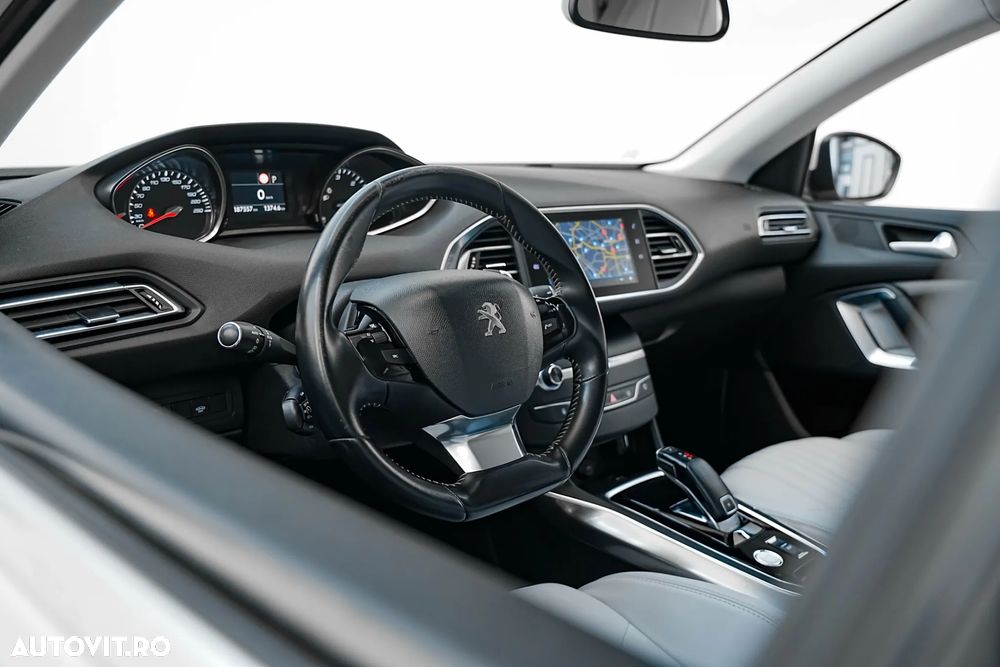 Peugeot 308 SW BlueHDi 130 EAT8 Stop & Start GT Pack - 16