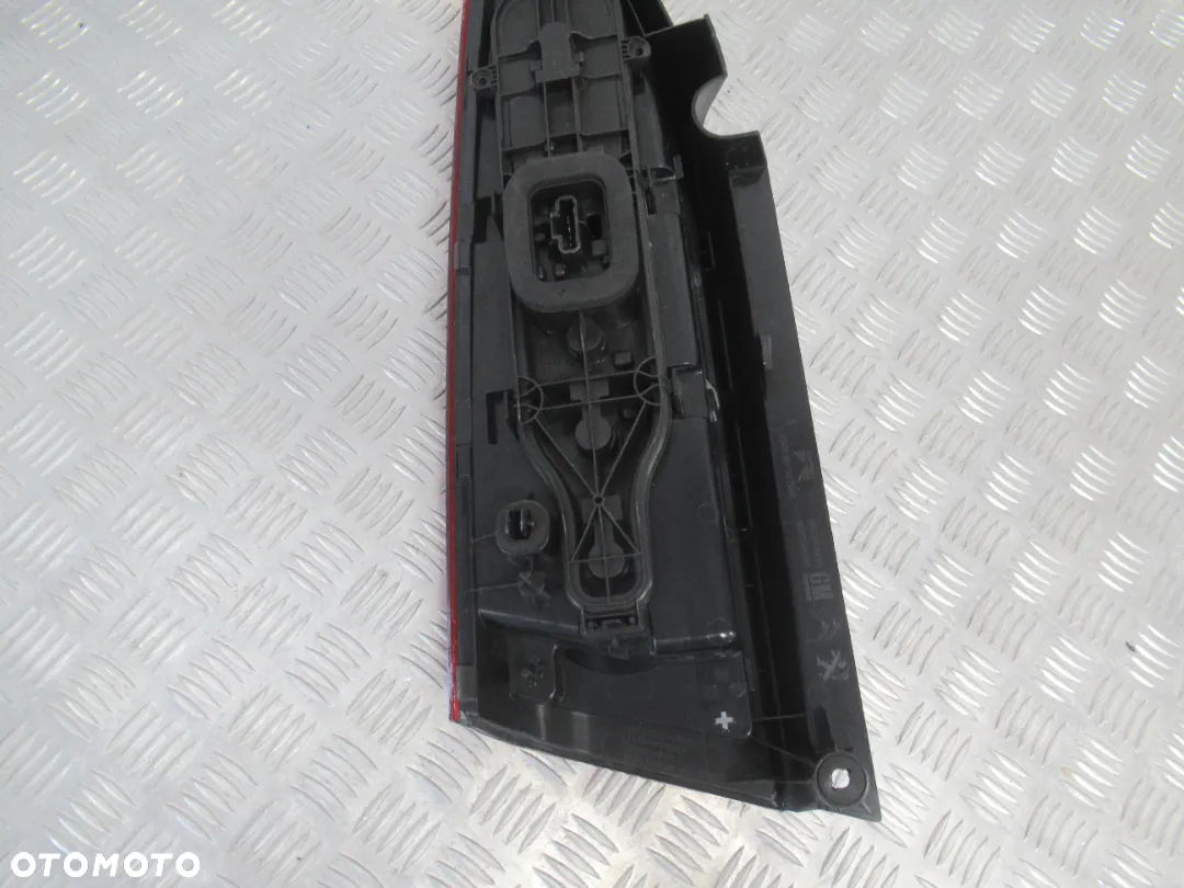 LAMPA TYLNA TYŁ PRAWA PEUGEOT RIFTER 2018- - 9