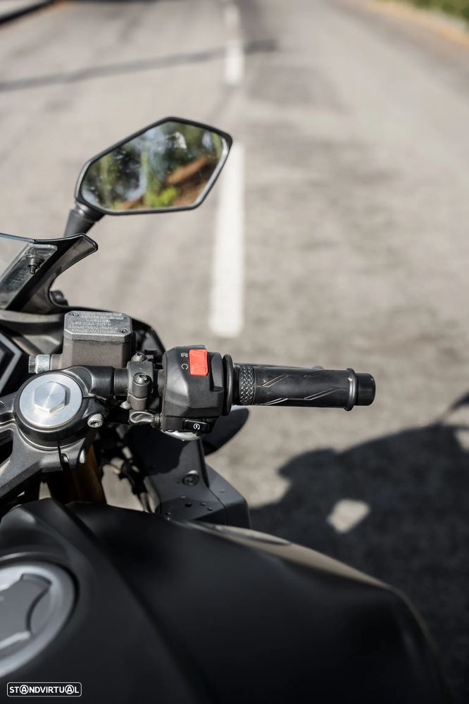 Yamaha YZF R125 - 17