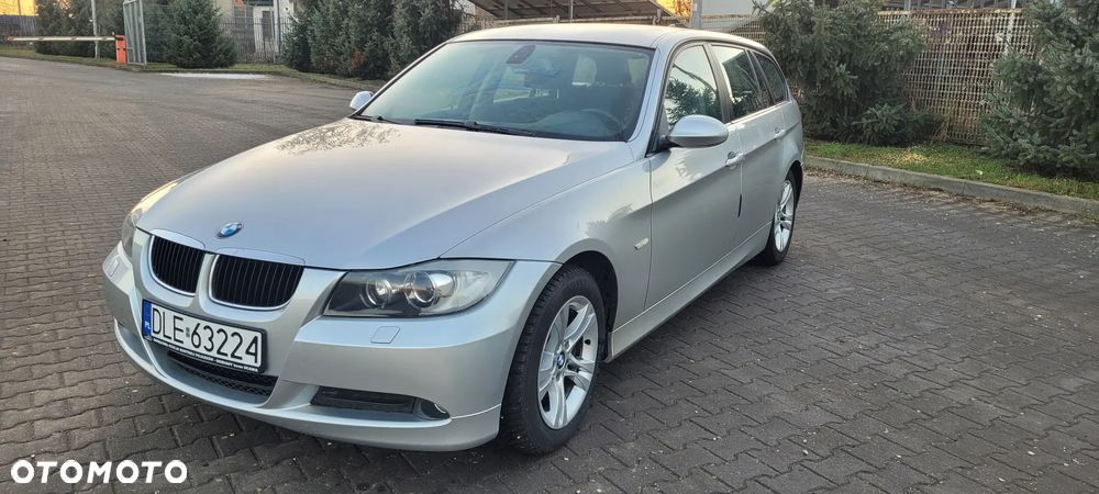 BMW Seria 3 320i Edition Exclusive - 1