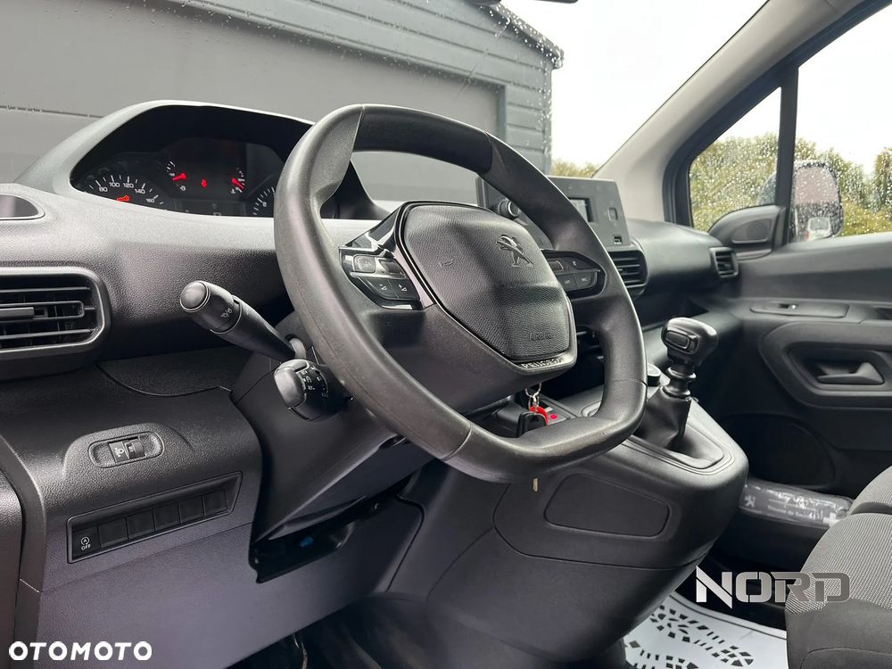 Peugeot Partner 1.5 4x4 Long Premium - 10