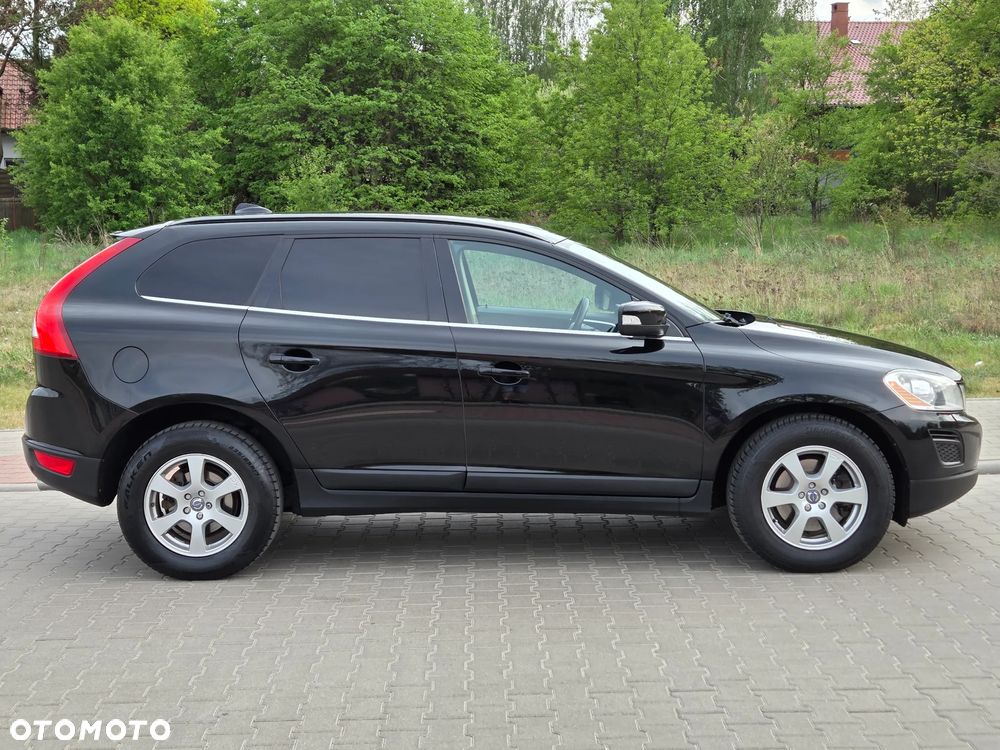 Volvo XC 60 D5 AWD Edition Pro - 6