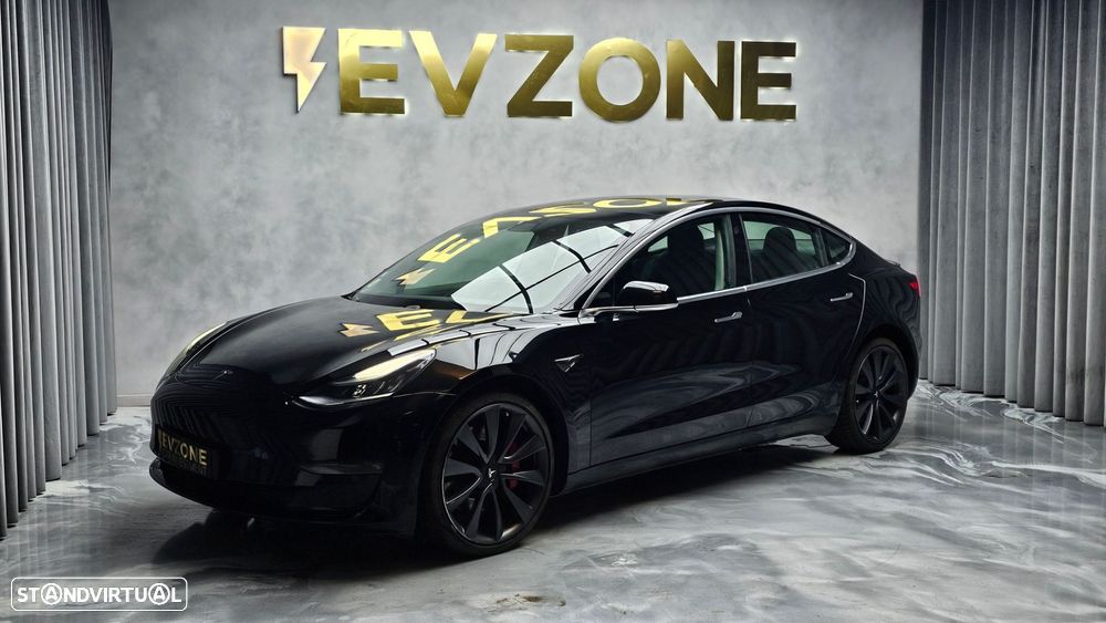 Tesla Model 3 2020 photo 3