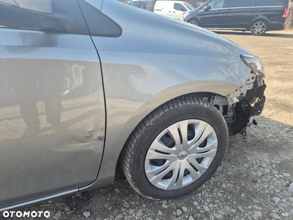 Toyota Auris 1.6 D-4D Edition S+ - 5