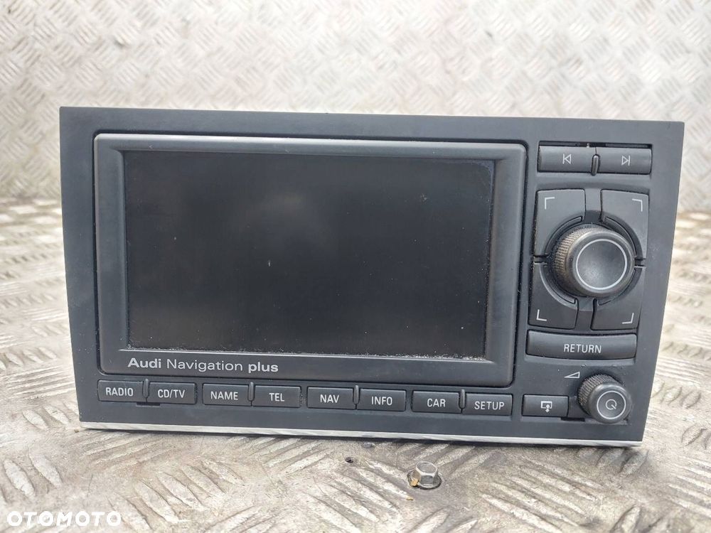 RADIO ODTWARZACZ SAMOCHODOWY AUDI A4 B7 8E0035192CX - 1