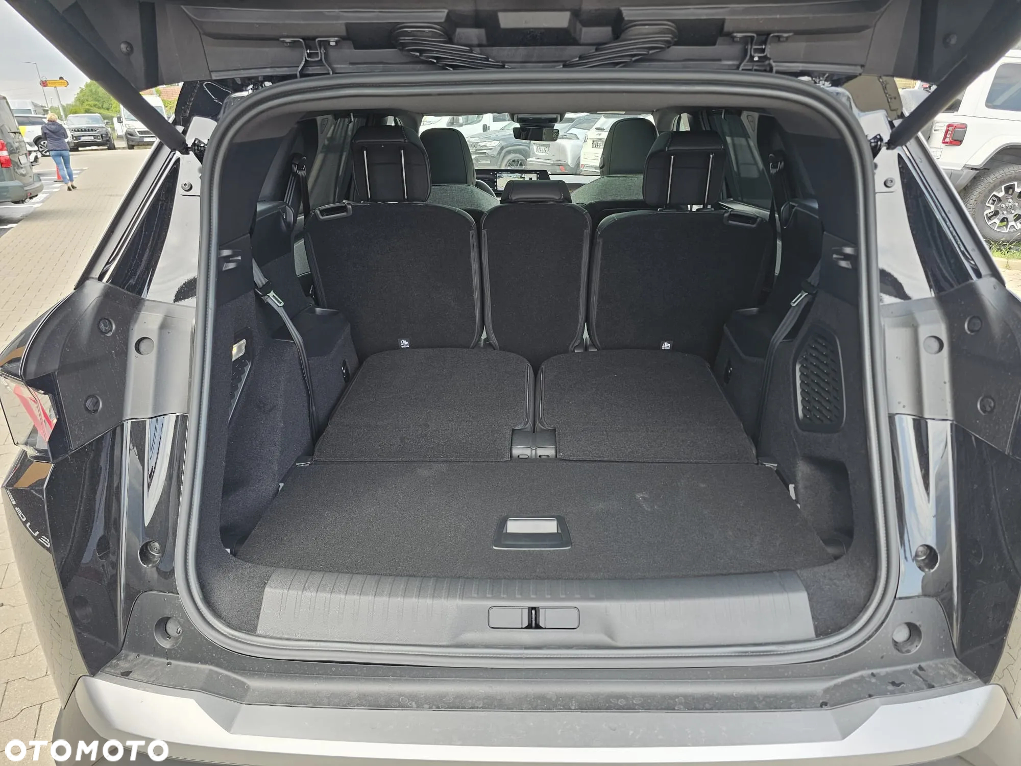 Peugeot 5008 1.2 PureTech mHEV GT S&S e-DCS6 - 13