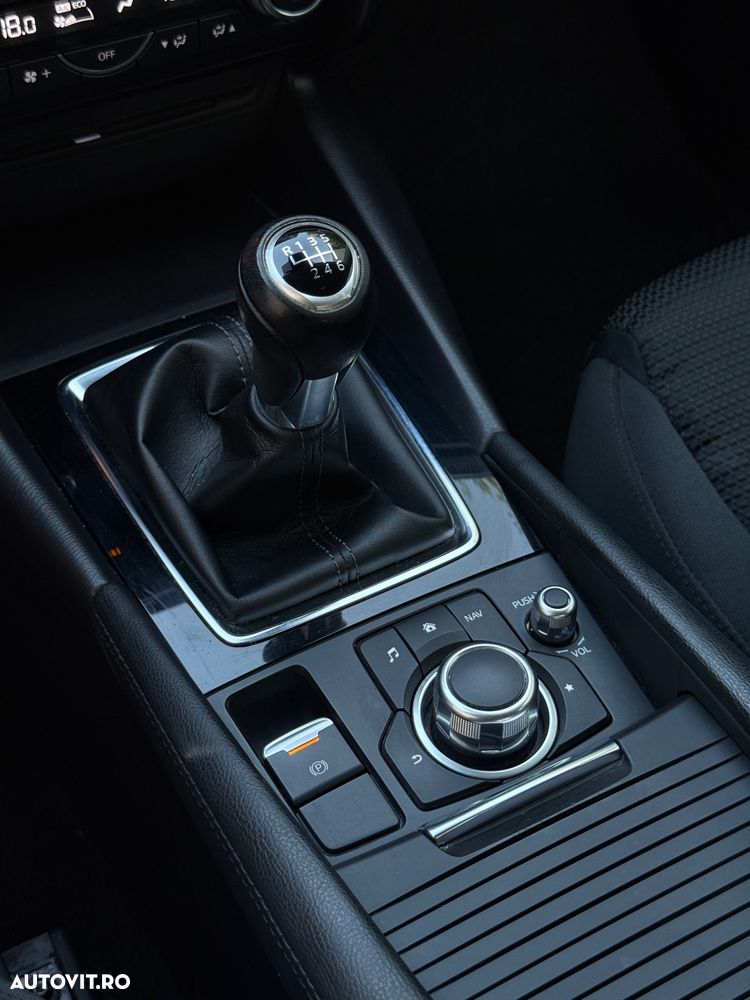 Mazda 3 - 24