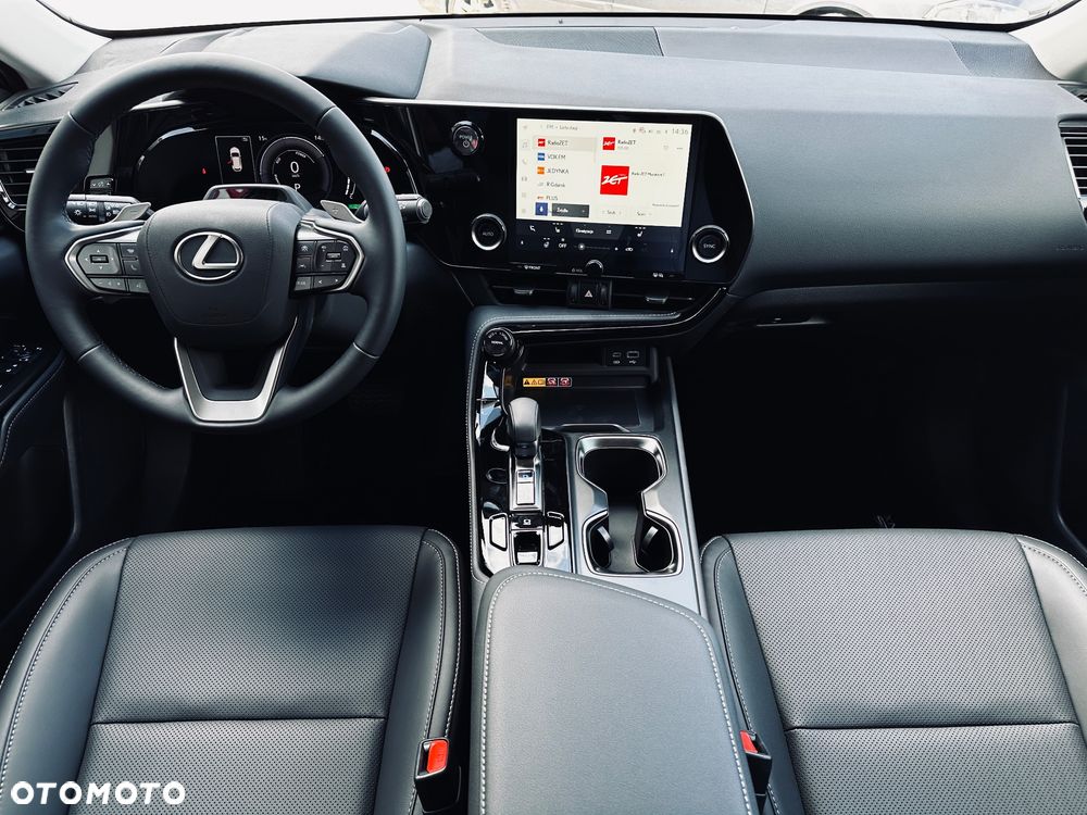 Lexus NX 350h Prestige 2WD - 23